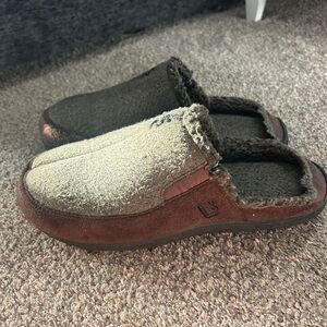 Cozy Two-Tone Slippers